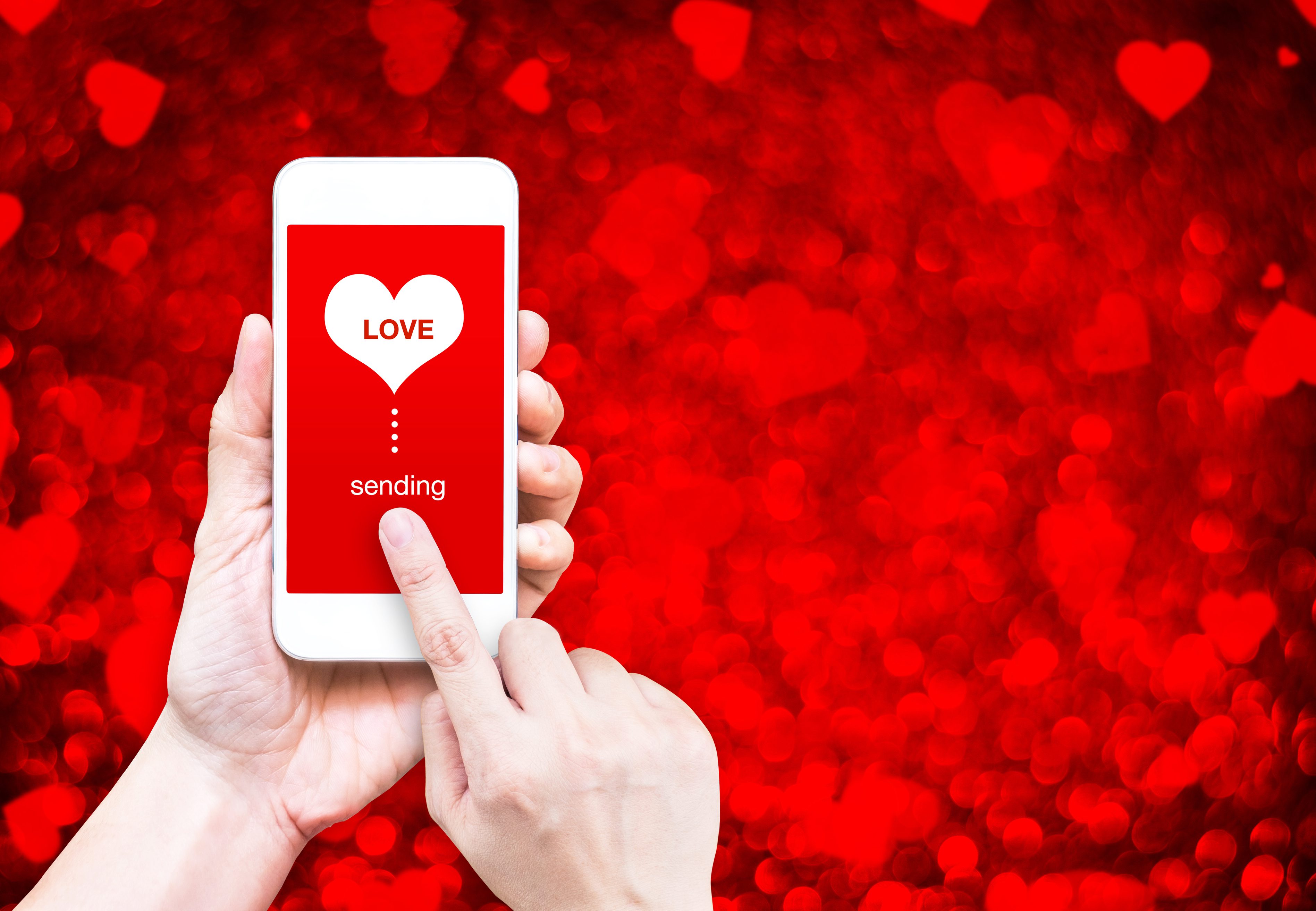 Can Internet Dating Turn To Love?