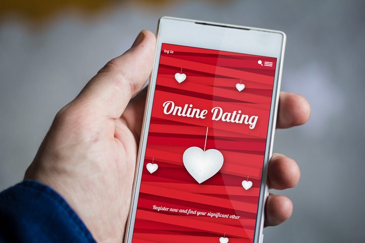Online Dating: She Stopped Responding But Didn't Unmatch Or Delete?
