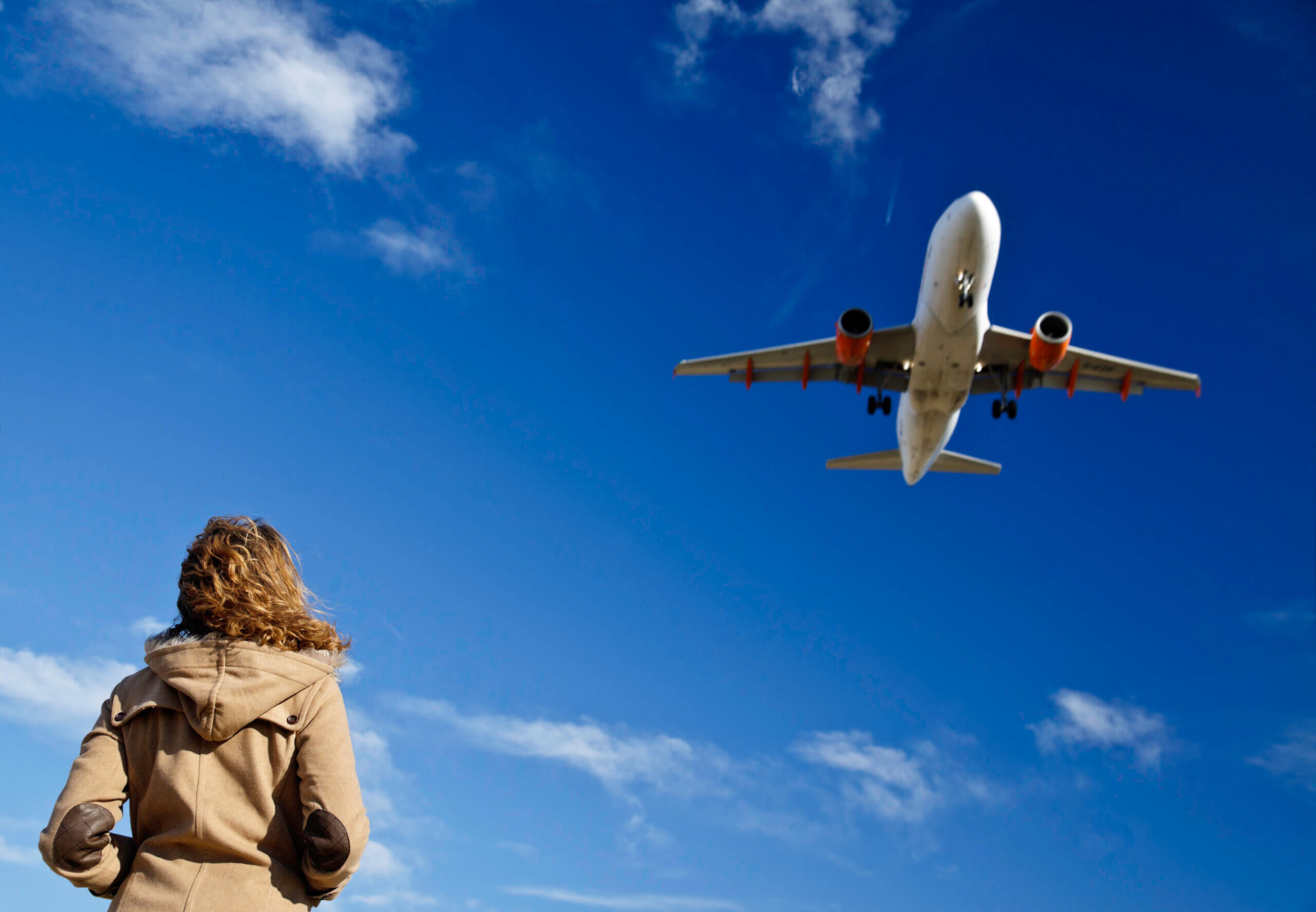 How To Survive Long-Distance Online Dating?