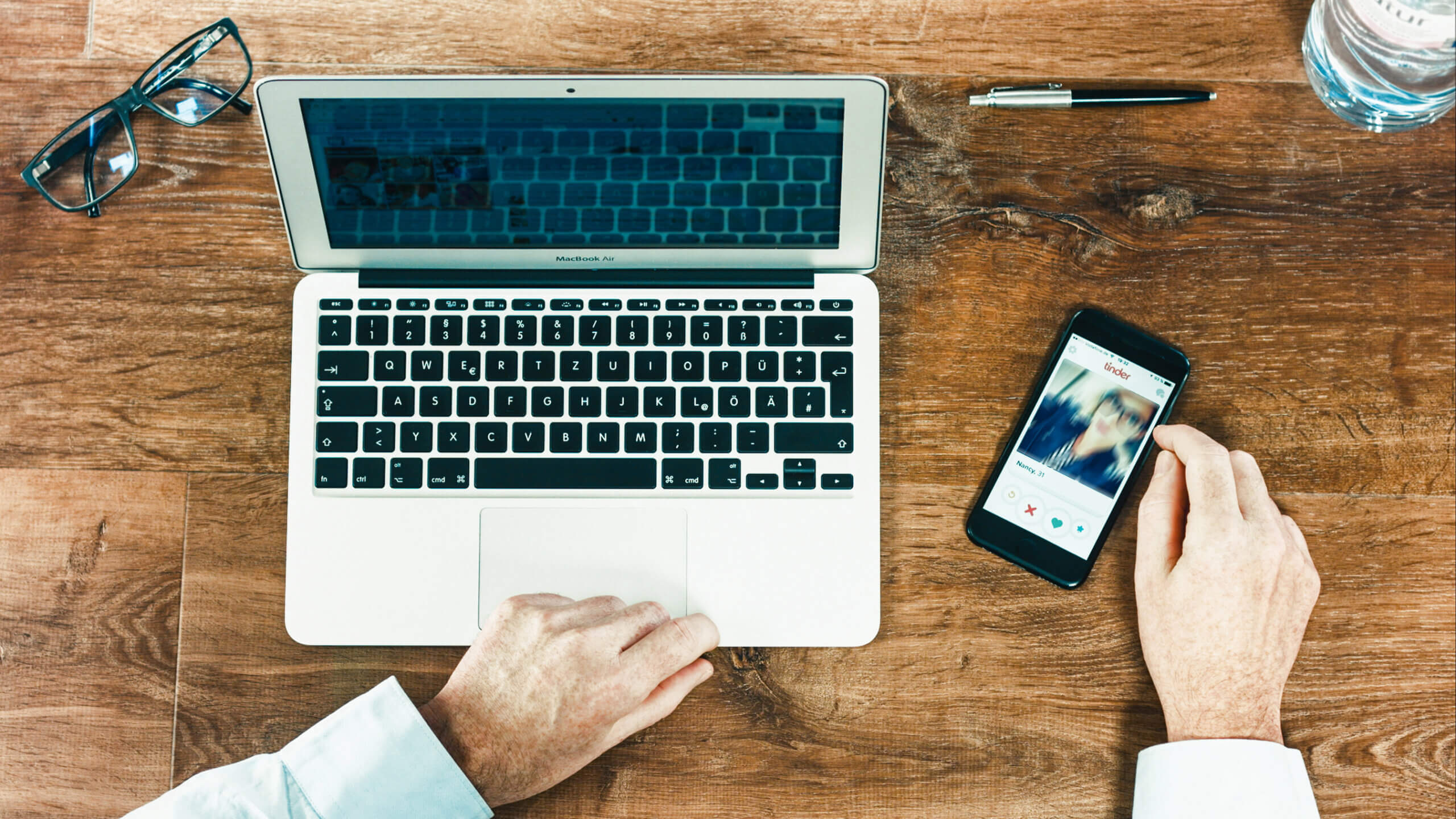 Online Dating At 35. Is It Worth It?